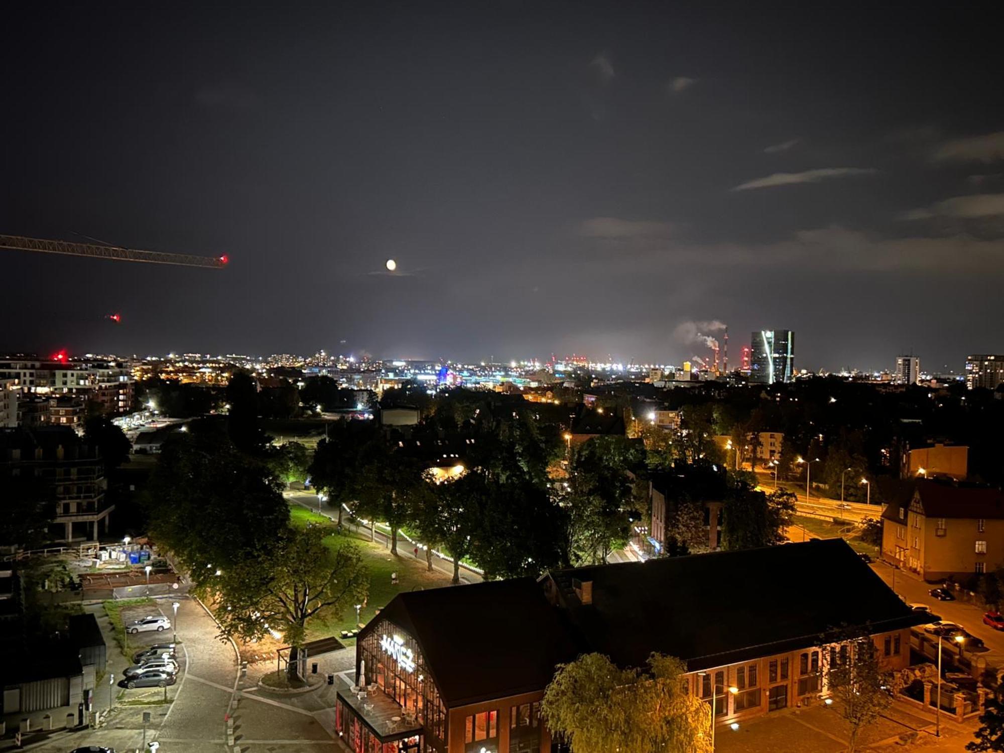 Apartament Z Widokiem Na Gdansk I Zatoke Free & Priv Parking Екстериор снимка